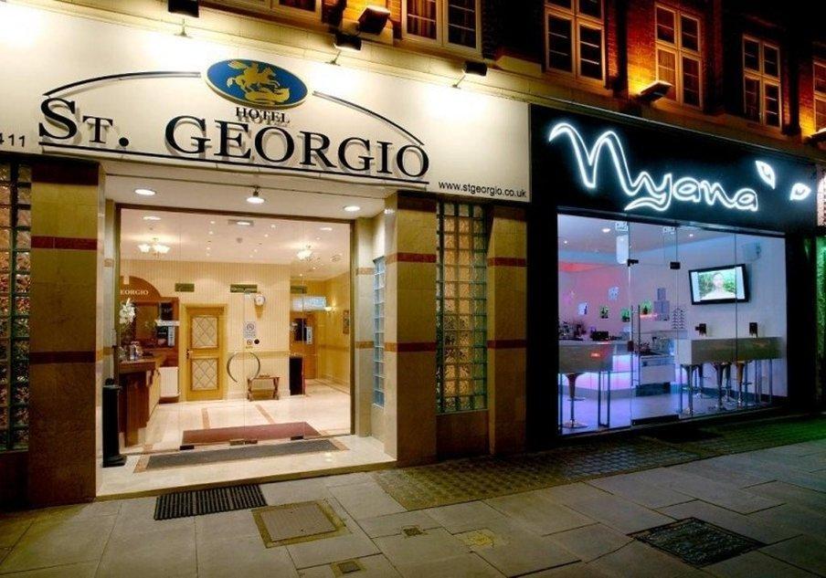 Хостел St Georgio Илфорд Экстерьер фото